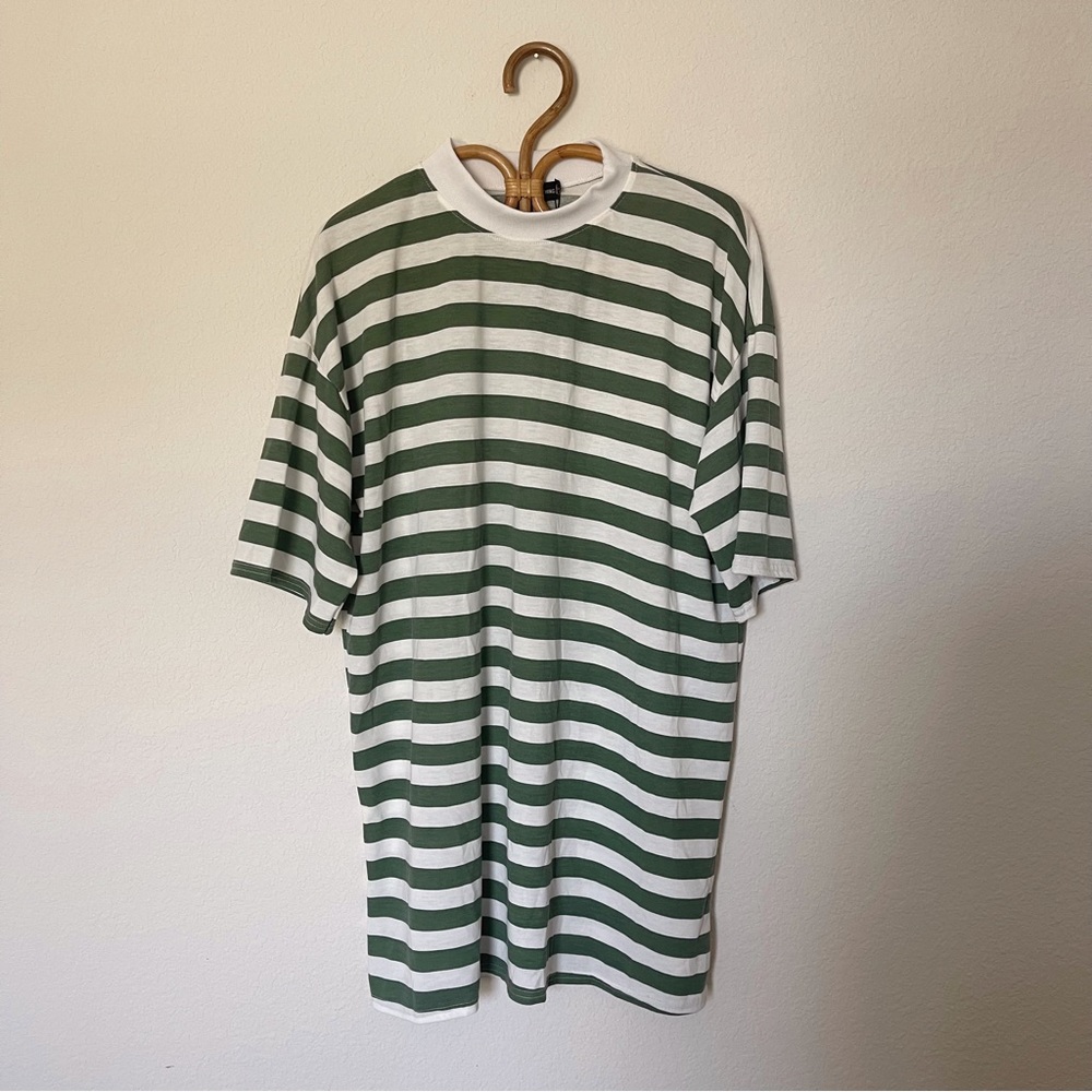 NWT TSHIRT DRESS